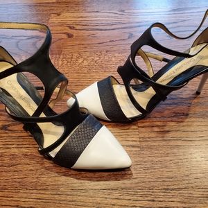 NEW Carolinna Espinosa Trendy Heels 8